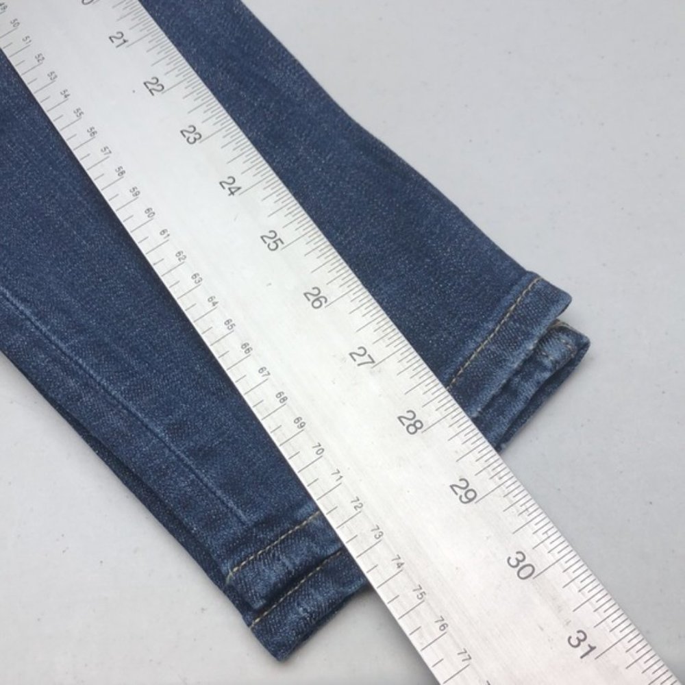 LIKE NEW VIGOSS CHELSEA SKINNY JEANS 27x29 RARE DISTRESS ED ๐ - Picture 7 of 12